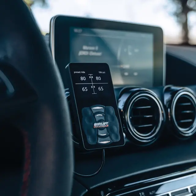Superior Comfort and Control with Air Lift Performance